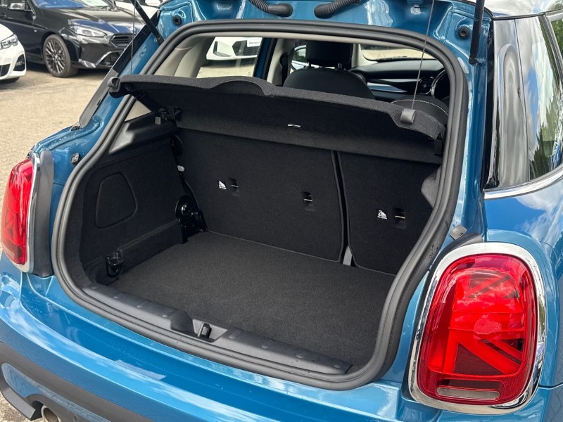 2021 (21) MINI HATCHBACK 1.5 Cooper Classic 5dr 5410436