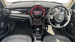 2021 (21) MINI HATCHBACK 1.5 Cooper Classic 5dr 5410405