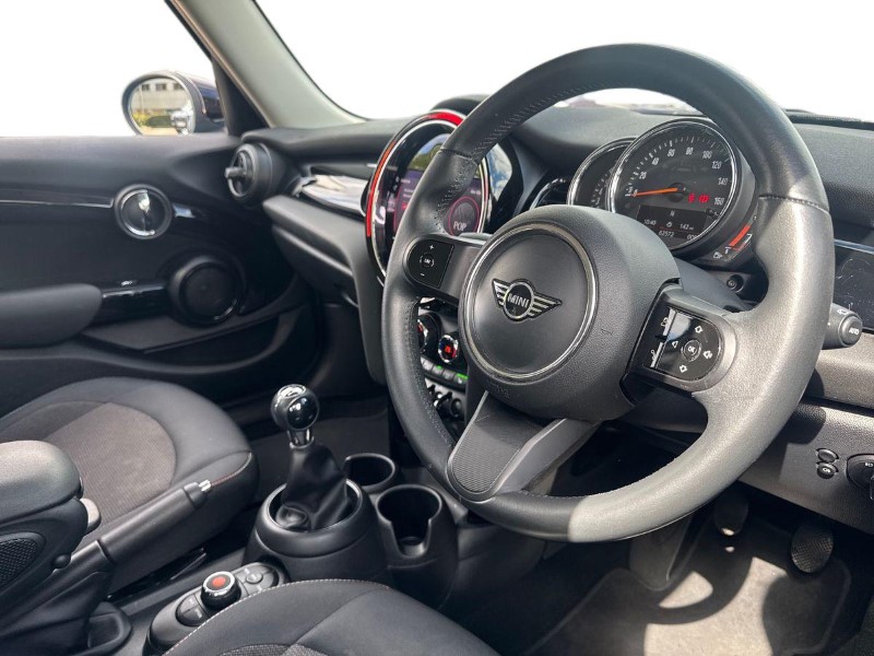 2021 (21) MINI HATCHBACK 1.5 Cooper Classic 5dr 5410407