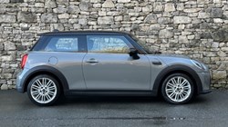 2022 (22) MINI HATCHBACK 1.5 Cooper Exclusive 3dr 5335591