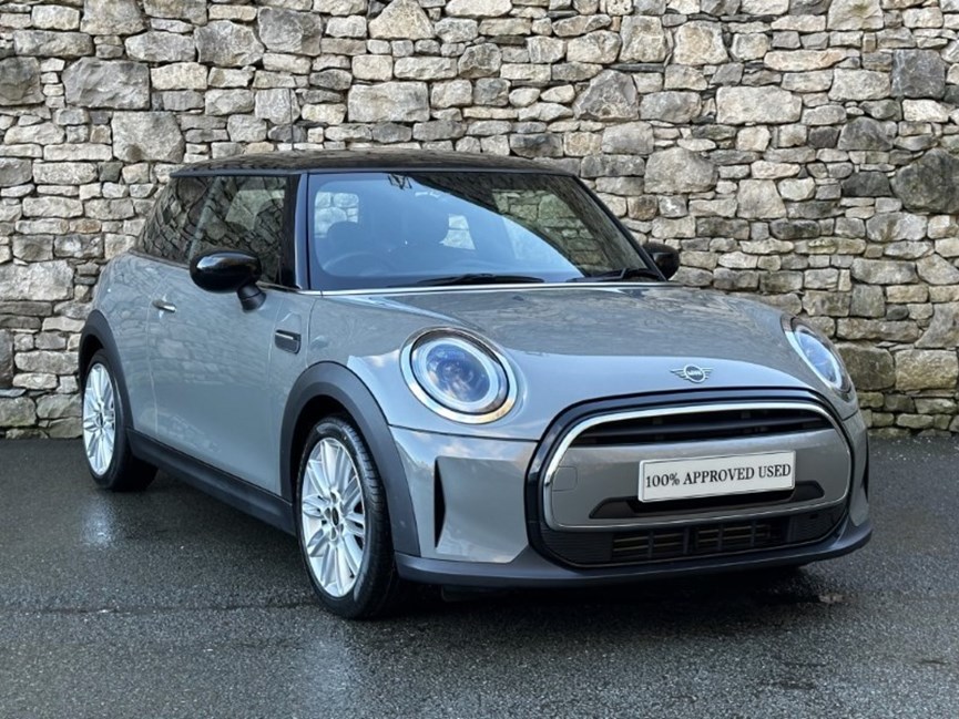 2022 (22) MINI HATCHBACK 1.5 Cooper Exclusive 3dr