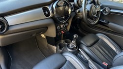 2022 (22) MINI HATCHBACK 1.5 Cooper Exclusive 3dr 5335595