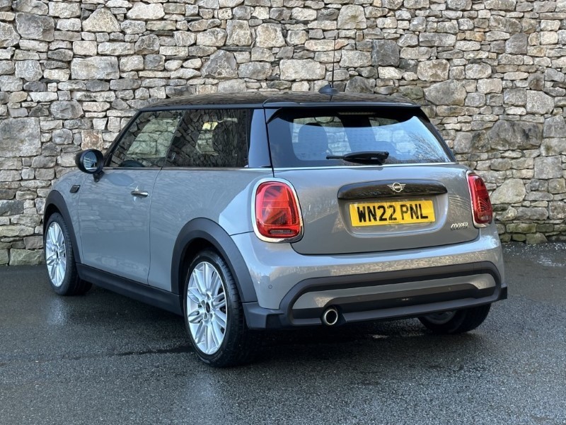2022 (22) MINI HATCHBACK 1.5 Cooper Exclusive 3dr 5335590