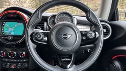 2020 (20) MINI HATCHBACK 1.5 Cooper Exclusive II 3dr Auto 5335608
