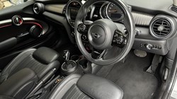 2020 (20) MINI HATCHBACK 1.5 Cooper Exclusive II 3dr Auto 5335609