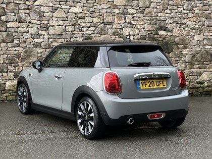 2020 (20) MINI HATCHBACK 1.5 Cooper Exclusive II 3dr Auto