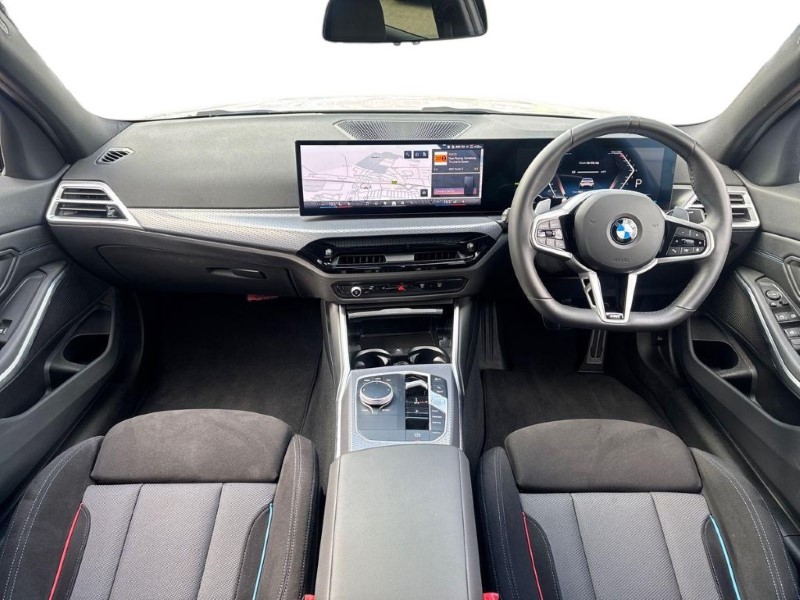 2025 (25) BMW 3 SERIES 320i M Sport 4dr Step Auto 5413778
