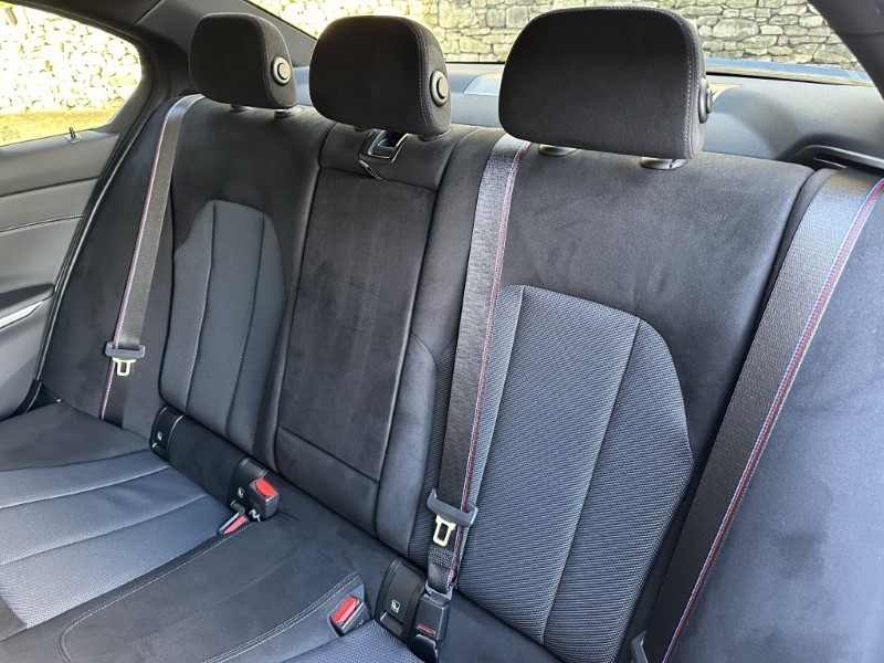 2025 (25) BMW 3 SERIES 320i M Sport 4dr Step Auto 5327843