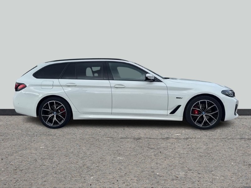 2022 (72) BMW 5 SERIES 530e M Sport 5dr Auto 5387713