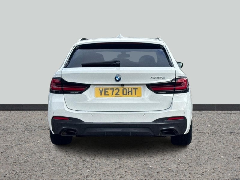 2022 (72) BMW 5 SERIES 530e M Sport 5dr Auto 5387725