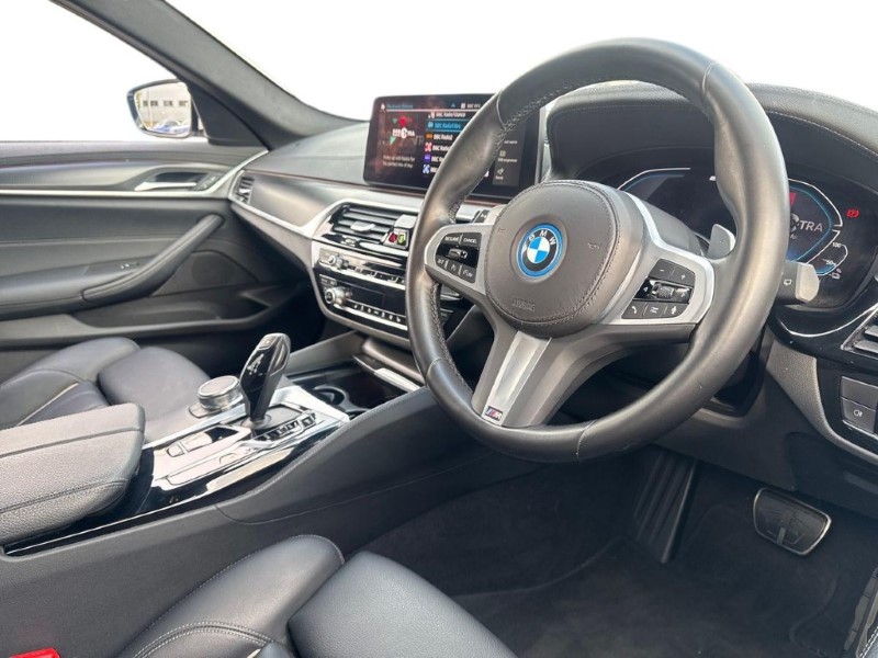 2022 (72) BMW 5 SERIES 530e M Sport 5dr Auto 5387716