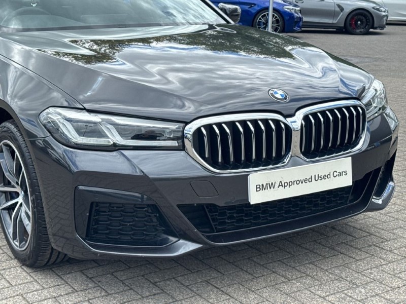 2021 (21) BMW 5 SERIES 530e xDrive M Sport 4dr Auto 5391859