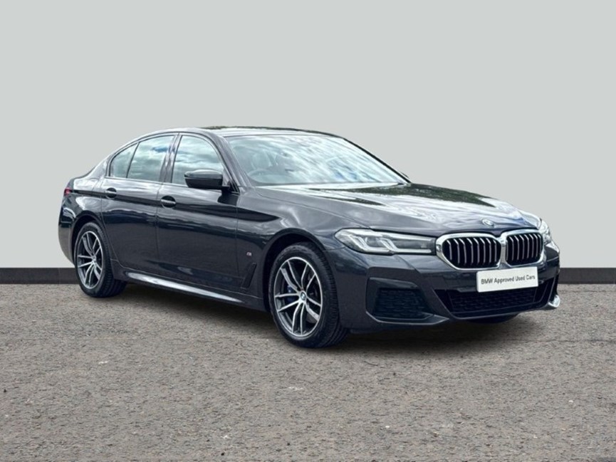 2021 (21) BMW 5 SERIES 530e xDrive M Sport 4dr Auto