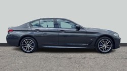 2021 (21) BMW 5 SERIES 530e xDrive M Sport 4dr Auto 5391820