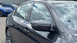 2021 (21) BMW 5 SERIES 530e xDrive M Sport 4dr Auto 5391867