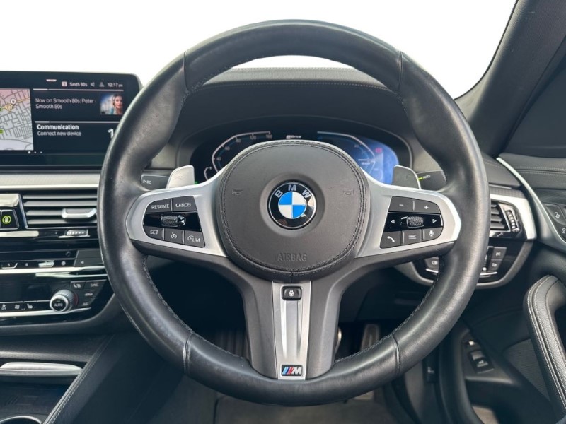 2021 (21) BMW 5 SERIES 530e xDrive M Sport 4dr Auto 5391822