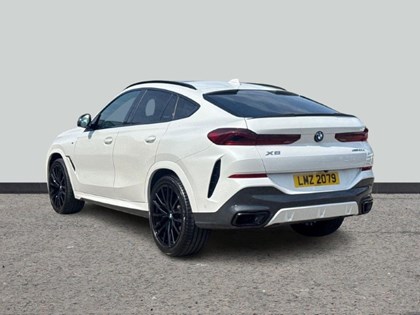 2022 (22) BMW X6 xDrive30d MHT M Sport 5dr Step Auto