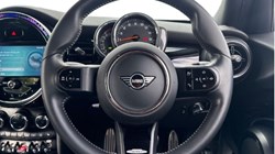 2022 (22) MINI HATCHBACK 1.5 Cooper Sport 5dr 5391659