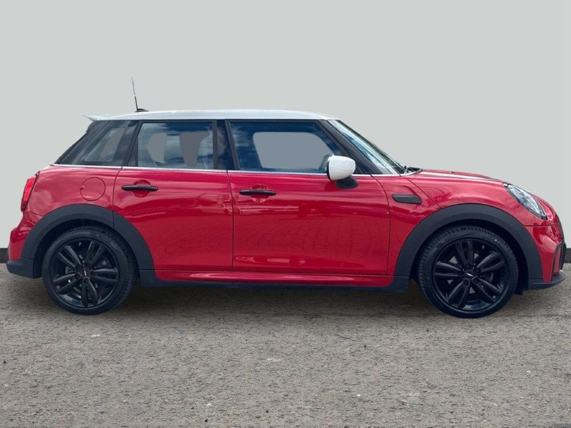 2022 (22) MINI HATCHBACK 1.5 Cooper Sport 5dr 5391657