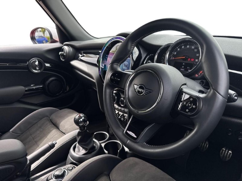 2022 (22) MINI HATCHBACK 1.5 Cooper Sport 5dr 5391660
