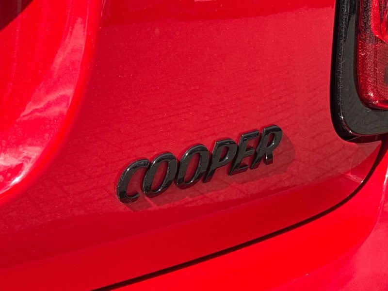 2022 (22) MINI HATCHBACK 1.5 Cooper Sport 5dr 5391698