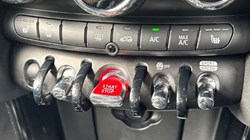 2022 (22) MINI HATCHBACK 1.5 Cooper Sport 5dr 5391673