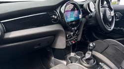 2022 (22) MINI HATCHBACK 1.5 Cooper Sport 5dr 5391661