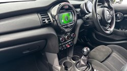 2019 (69) MINI HATCHBACK 1.5 Cooper Sport II 5dr 5447951