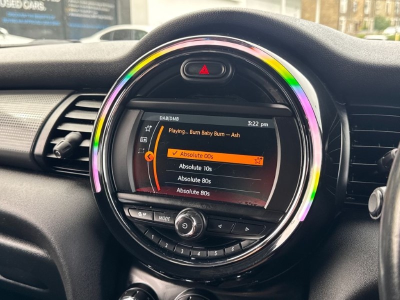 2019 (69) MINI HATCHBACK 1.5 Cooper Sport II 5dr 5447952