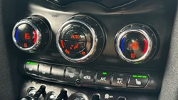 2019 (69) MINI HATCHBACK 1.5 Cooper Sport II 5dr 5447972