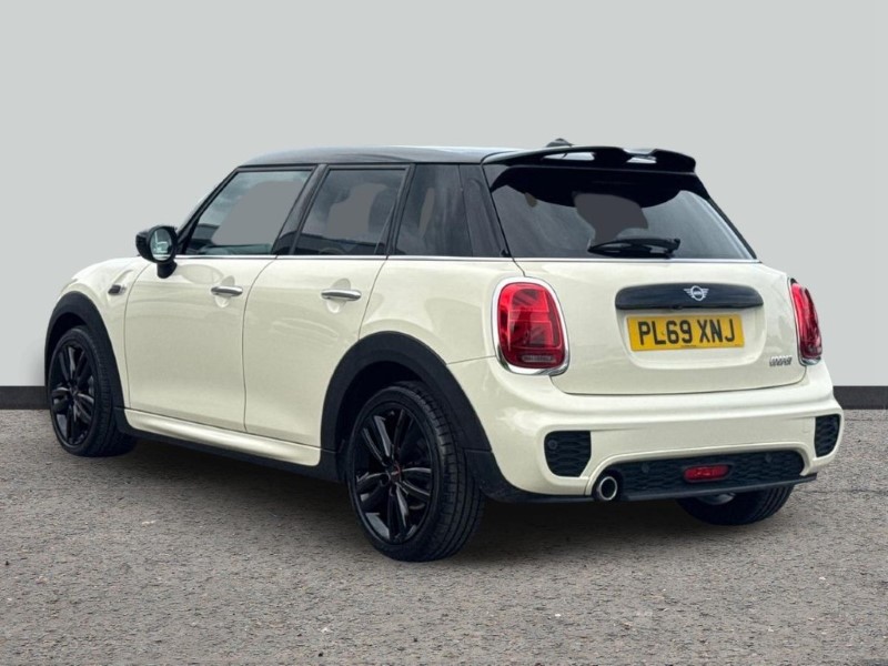 2019 (69) MINI HATCHBACK 1.5 Cooper Sport II 5dr