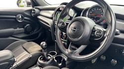 2019 (69) MINI HATCHBACK 1.5 Cooper Sport II 5dr 5447950