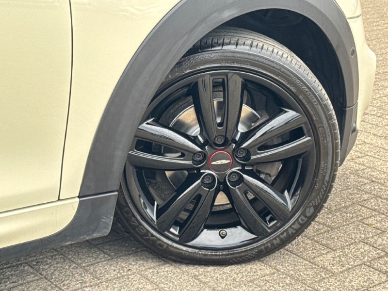2019 (69) MINI HATCHBACK 1.5 Cooper Sport II 5dr 5447989