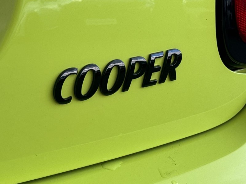 2023 (73) MINI COOPER 1.5 C Sport 5dr Auto 5402158