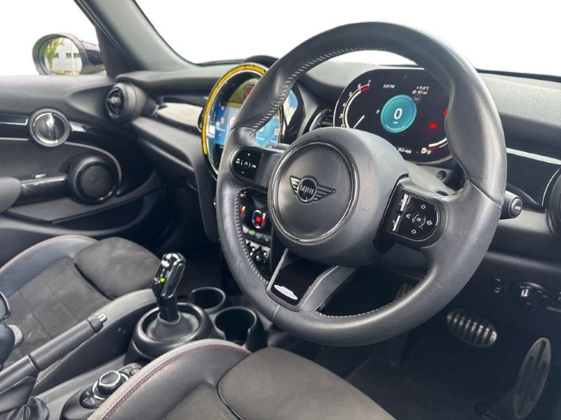 2023 (73) MINI COOPER 1.5 C Sport 5dr Auto 5402120