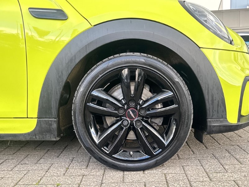 2023 (73) MINI COOPER 1.5 C Sport 5dr Auto 5402128