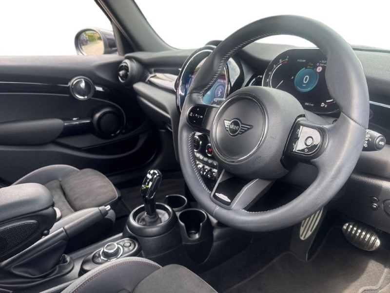 2023 (23) MINI HATCHBACK 1.5 Cooper Sport Premium 5dr Auto 5384345