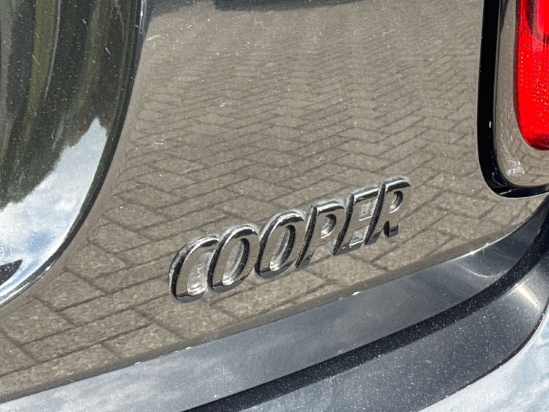 2023 (23) MINI HATCHBACK 1.5 Cooper Sport Premium 5dr Auto 5384382