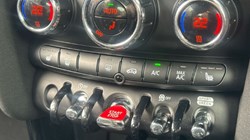 2023 (23) MINI HATCHBACK 1.5 Cooper Sport Premium 5dr Auto 5384358