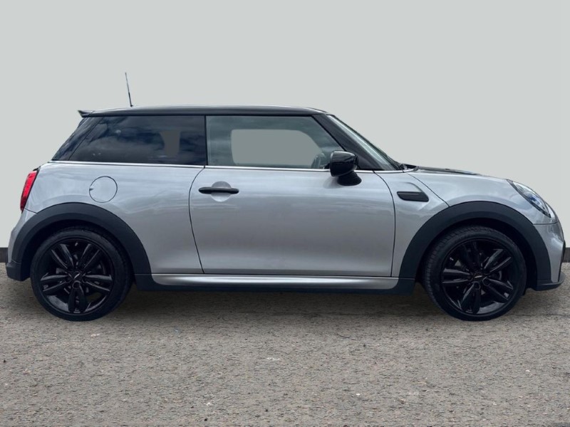2023 (73) MINI HATCHBACK 1.5 Cooper Sport 3dr Auto 5391609