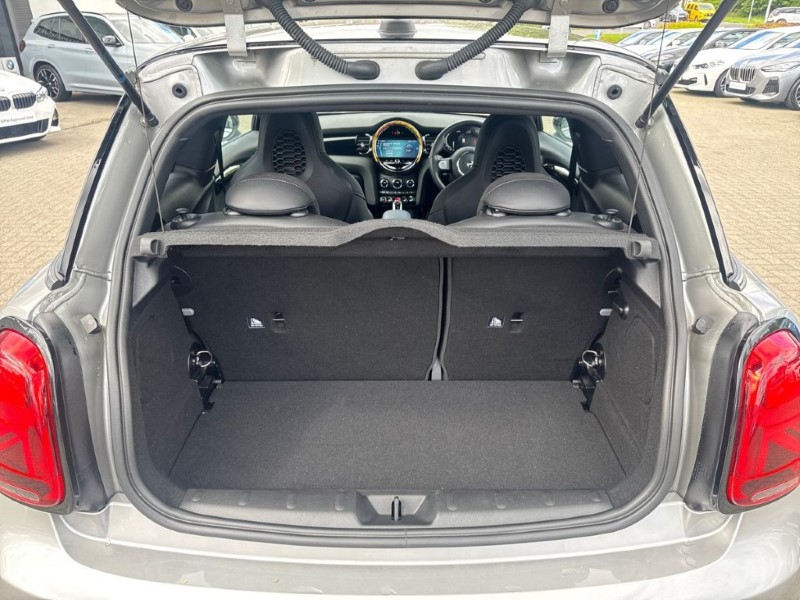 2023 (73) MINI HATCHBACK 1.5 Cooper Sport 3dr Auto 5391619