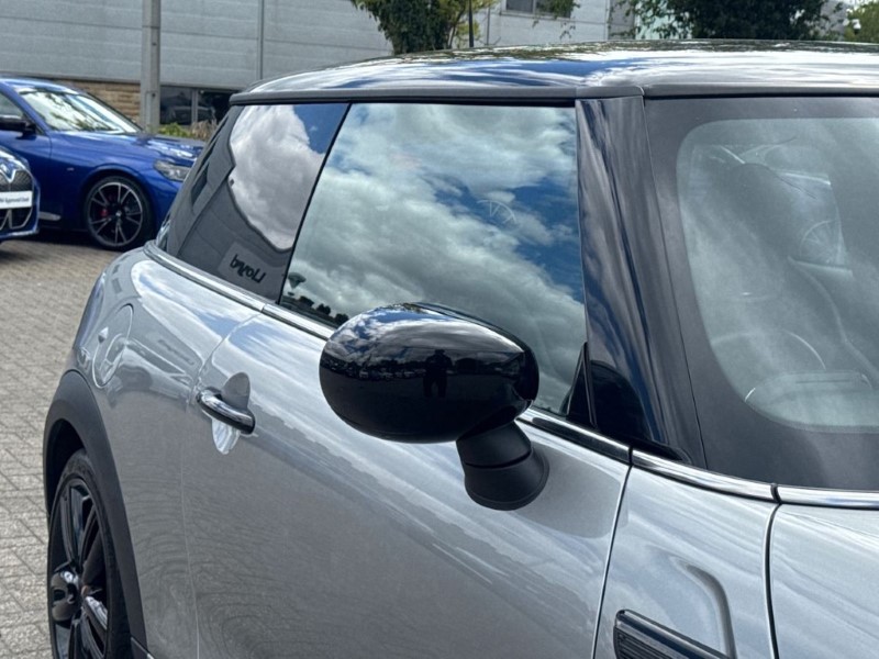 2023 (73) MINI HATCHBACK 1.5 Cooper Sport 3dr Auto 5391653