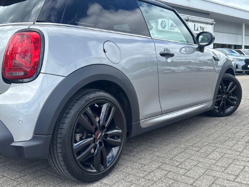 2023 (73) MINI HATCHBACK 1.5 Cooper Sport 3dr Auto 5391651