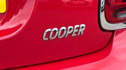 2019 (69) MINI HATCHBACK 1.5 Cooper Classic II 5dr 5480871