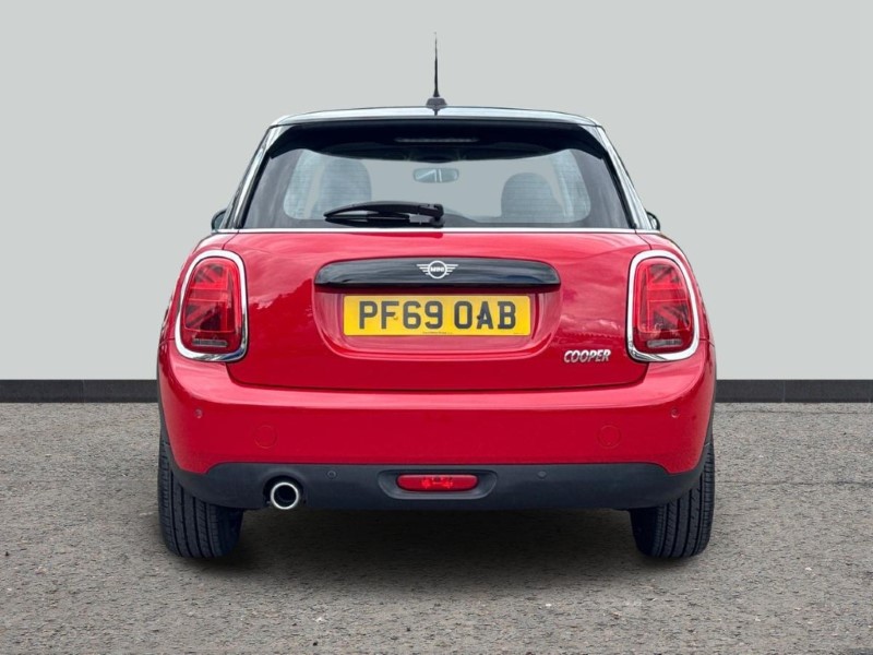 2019 (69) MINI HATCHBACK 1.5 Cooper Classic II 5dr 5480843