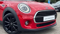 2019 (69) MINI HATCHBACK 1.5 Cooper Classic II 5dr 5480866