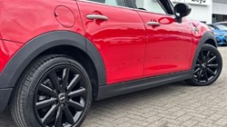 2019 (69) MINI HATCHBACK 1.5 Cooper Classic II 5dr 5480873