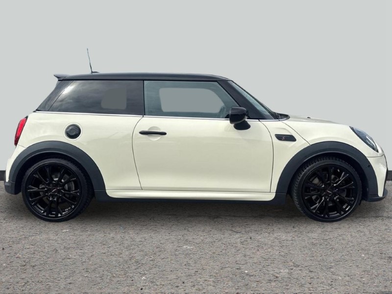 2021 (21) MINI HATCHBACK 2.0 Cooper S Sport 3dr Auto 5507351