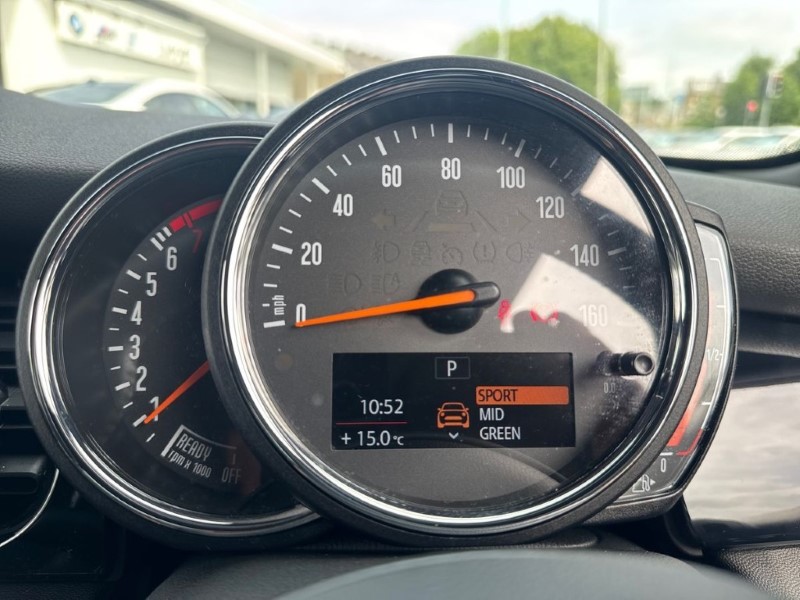 2021 (21) MINI HATCHBACK 2.0 Cooper S Sport 3dr Auto 5507378
