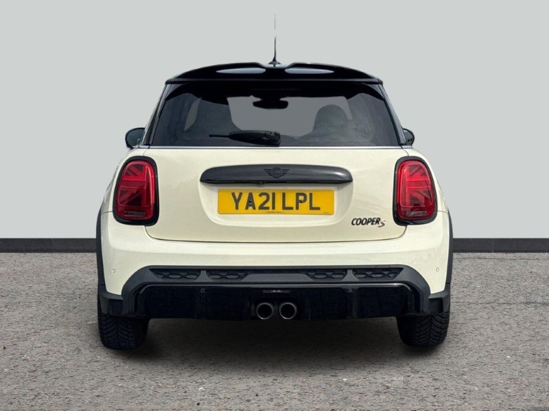 2021 (21) MINI HATCHBACK 2.0 Cooper S Sport 3dr Auto 5507363